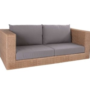 Mobilier d'extérieur pour aménager votre balcon ou terrasse à Gex. Salon de Jardin FONTANA à Saint Genis Pouilly